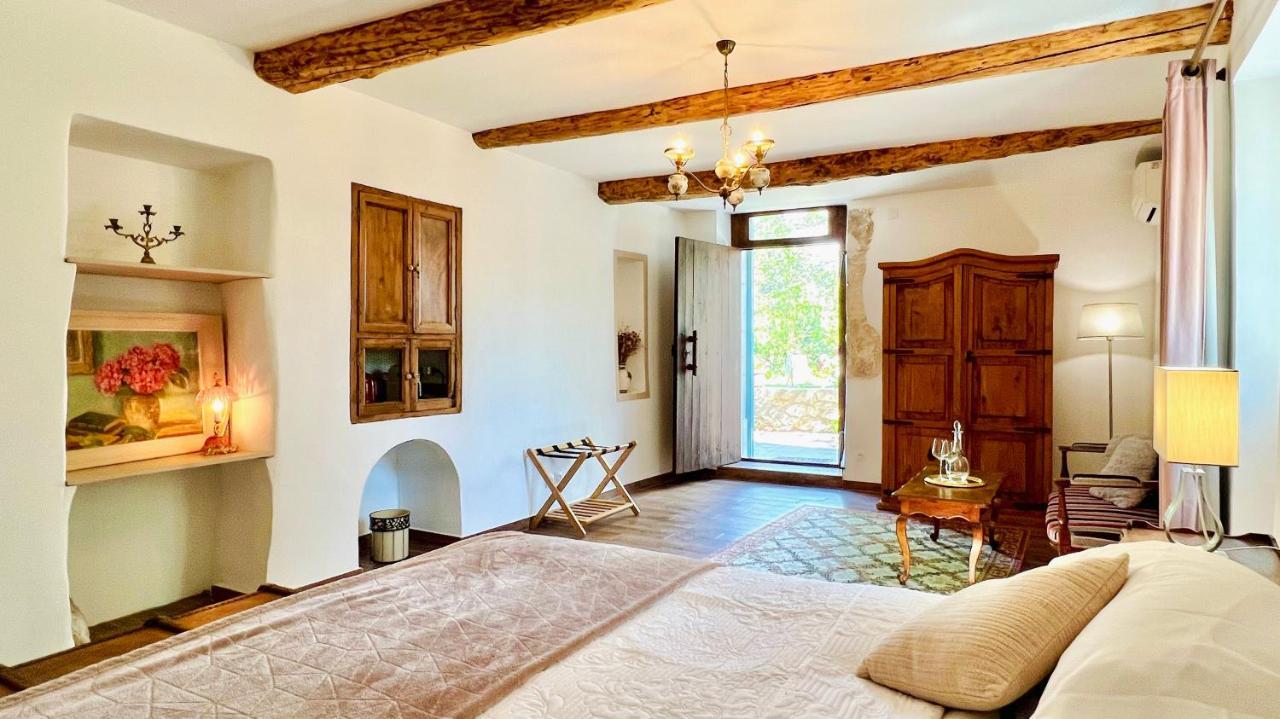 مبيت وإفطار بيرنيه لو فونتينز Domaine De La Brave المظهر الخارجي الصورة