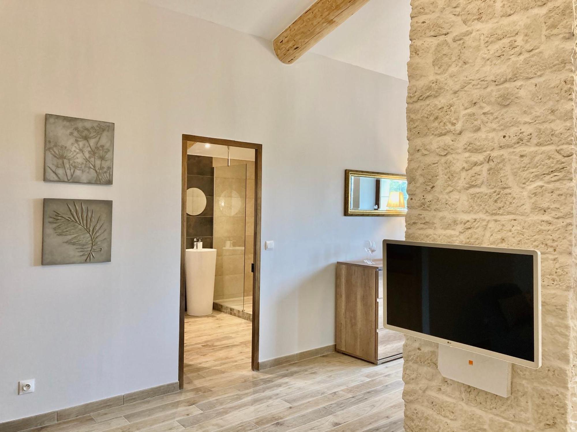 مبيت وإفطار بيرنيه لو فونتينز Domaine De La Brave الغرفة الصورة